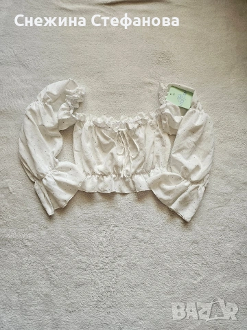 Блуза с камъчета