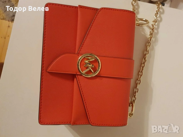 Продавам дамска чанта Michael Kors, снимка 2 - Чанти - 54837117