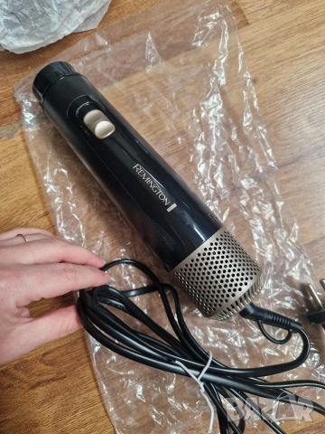 Remington стилизатор за коса - Blow Dry & Style, снимка 9 - Сешоари - 54092234