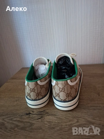 GUCCI обувки 42 номер. , снимка 10 - Ежедневни обувки - 55219861