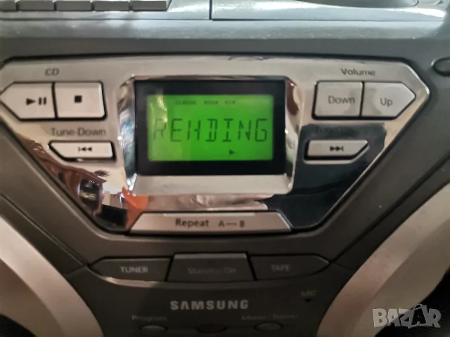 Радиокасетофон Samsung RCD-S50 (За ремонт на CD / За части), снимка 9 - Радиокасетофони, транзистори - 55503865