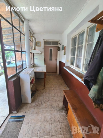 Къща в с. Караново, снимка 3 - Къщи - 54509039