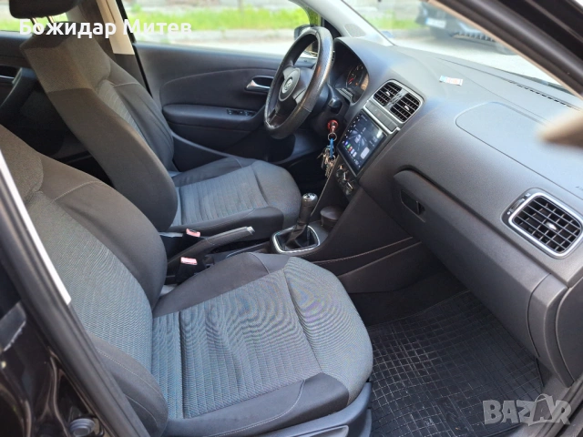 VW-POLO 1.6 TDI, снимка 15 - Автомобили и джипове - 54384198