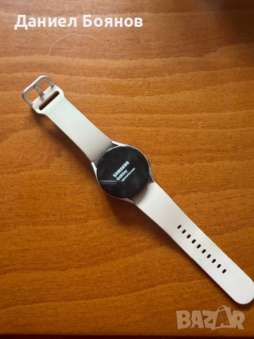 Samsung Galaxy Watch 5 40mm, снимка 5 - Смарт гривни - 54595811
