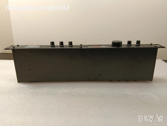 DigiTech Studio Twin аудио процесор, снимка 8 - Аудиосистеми - 54529020