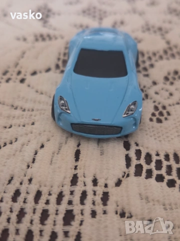 Hotwheels Aston Martin, снимка 2 - Колекции - 54552611