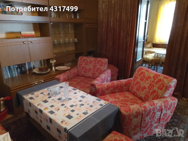 ПРОДАВАМ КЪЩА В ГР. ПИРДОП, снимка 8 - Къщи - 54616980