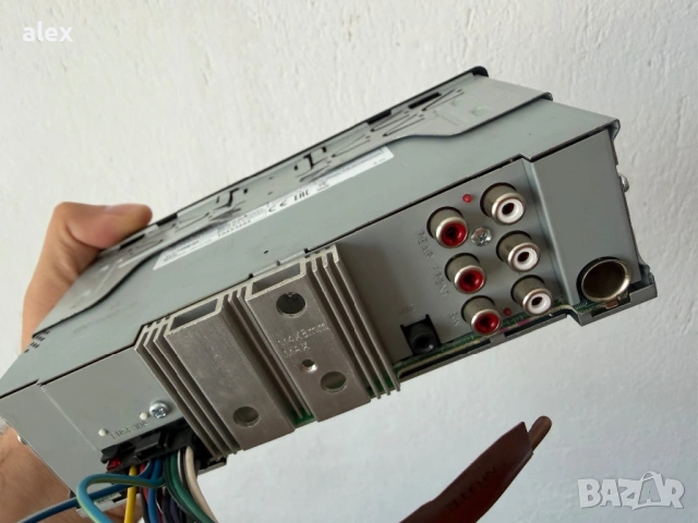 Kenwood KMM-BT305 - Bluetooth Receivers