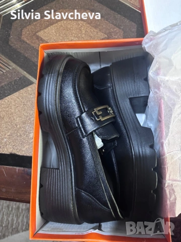 НОВИ-обувки еко кожа