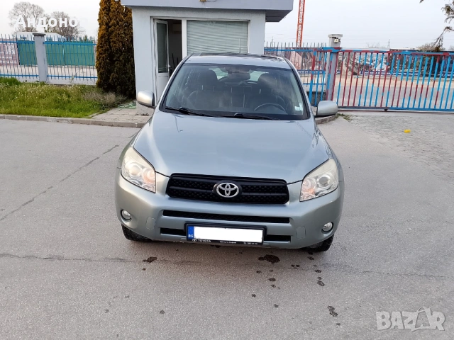 Тойота Рав 4 2.2 D4D, снимка 5 - Автомобили и джипове - 54186441
