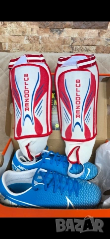 Калеври VAPOR 13 ACADEMY SG-PRO AC, снимка 9 - Футбол - 54490475