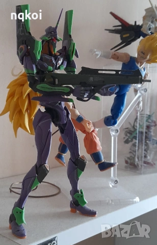 Bandai RG EVA-01 Unit-01 модел кит, сглобен + защитен слой, снимка 2 - Колекции - 54246906