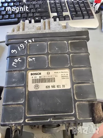 028906021 ECU компютър VW 0281001411/412 028906021DD, снимка 2 - Части - 55475977