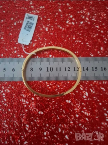 Дамска гривна GUESS , снимка 9 - Гривни - 54153476