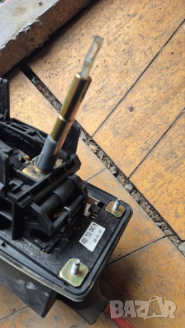 скоростен лост автомат 4B0 713 041 M типтроник tiptronik VW Пасат B5.5 pasat passat 1.9TDI 131, снимка 5 - Части - 54142781
