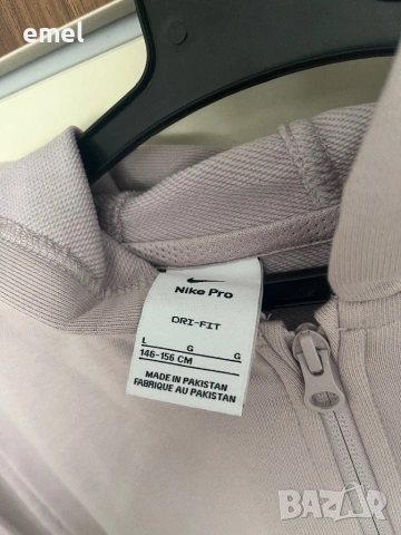 Чисто ново горнище nike pro, снимка 2 - Детски анцузи и суичери - 54531785