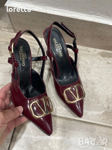 Valentino сандали , снимка 4 - Сандали - 54730368