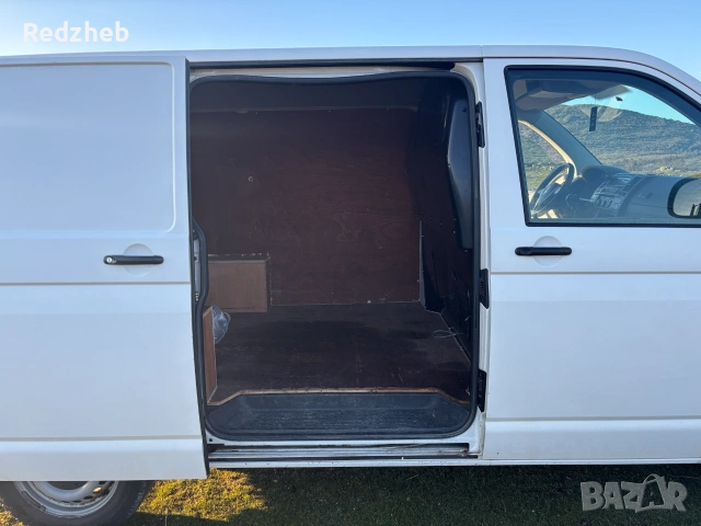 VW Transporter T5 2.0 TDI – 75 kW – 2014 г. – 230 000 км, снимка 9 - Бусове и автобуси - 55184323