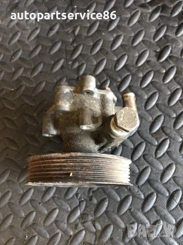 Помпа на хидравличен усилвател на волана за VW Bora / Audi 2.0 бензин (2001) 1J0422154BES, снимка 2 - Части - 54651585