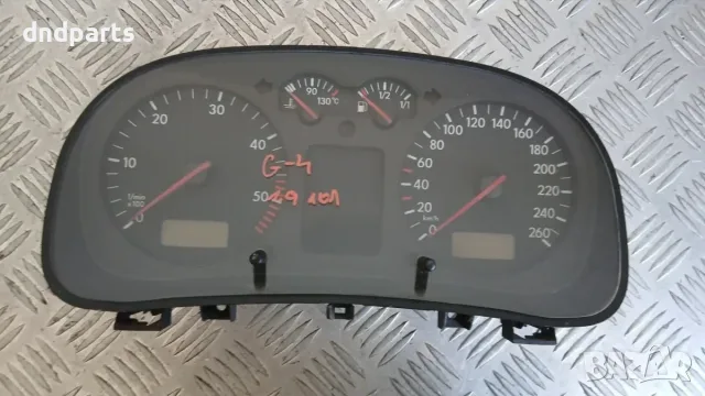 Километраж VW Golf 4 2001