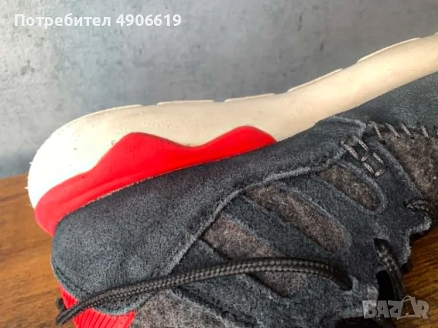 Оригинални Adidas Tubular Runner №43 – Естествен велур / Като нови, снимка 4 - Маратонки - 55604824