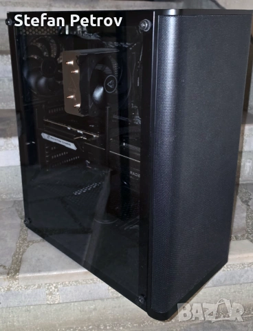 Продавам Компютър Ryzen 7 5700x / 32GB RAM / RX7600 8GB / M.2 - 1 TB / FSP 750W