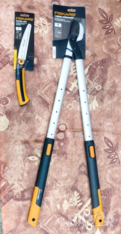 ТЕЛЕСКОПИЧНА НОЖИЦА ЗА Ø50мм КЛОНИ FISKARS   НЕРАЗПЕЧАТАНА!, снимка 3 - Градински инструменти - 54607165