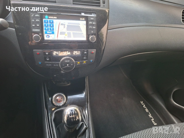 Нисан Пулсар, снимка 12 - Автомобили и джипове - 54415731