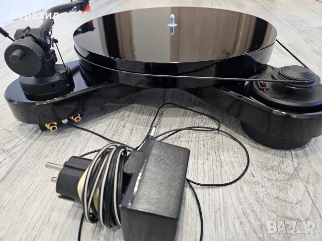 Project RPM 1.3 Genie/Ortofon M Red Bronze, снимка 2 - Грамофони - 54093073