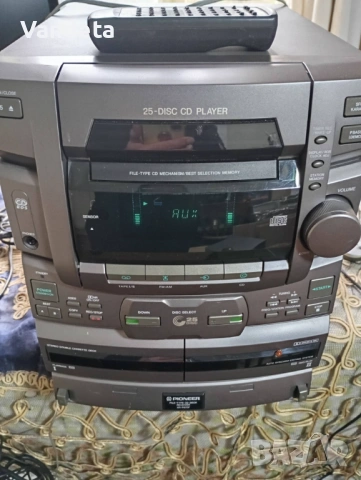 комплект от 25 CD-та на Pioneer