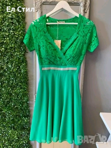 🌹Дамска рокля С бляскаво коланче.С и М