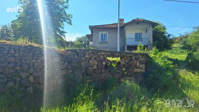 Два парцела с две къщи в село Чеканчево, снимка 3 - Парцели - 54721880