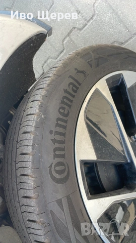 Гуми Continental 215/55/18, снимка 2 - Гуми и джанти - 54646353