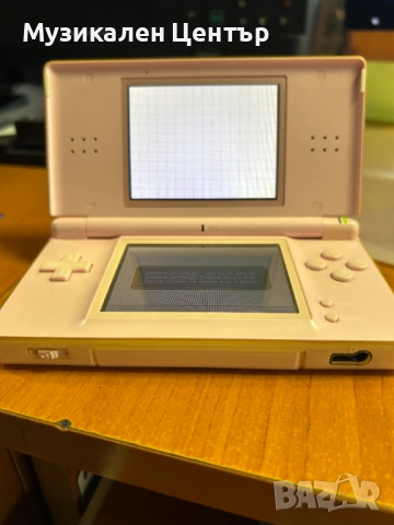 Nintendo DS Lite БЕЗ ЗАРЯДНО !!