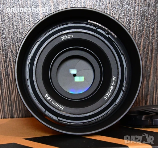 Обектив Nikon 50mm f/1.8G AF-S NIKKOR - Като нов! , снимка 8 - Обективи и филтри - 54896460