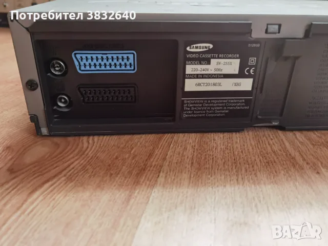 Видео Samsung... , снимка 4 - Плейъри, домашно кино, прожектори - 55353925