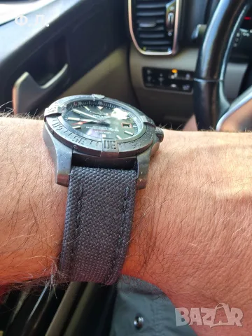 Breitling Avenger Blackbird V17311, снимка 8 - Мъжки - 55699440