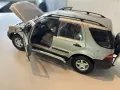 Mercedes ML 320 1:18 , снимка 6