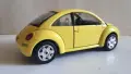 Bburago VOLKSWAGEN New Beetle 1998 MADE IN ITALY 1:24, снимка 7