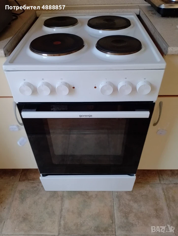 Продавам готварска печка GORENJE GE5A41WH широка 50 см с гаранция, снимка 1