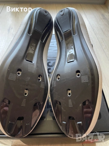 Шосейни шпайкове Fizik R1 BOA № 45 EU, снимка 3 - Части за велосипеди - 55100656