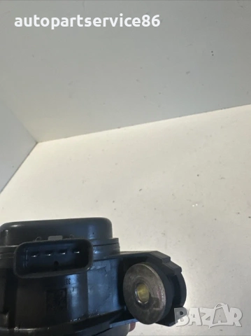 Водна помпа за Toyota Prius 1.8 Hybrid (2018) G9040-47040, снимка 2 - Части - 54218967