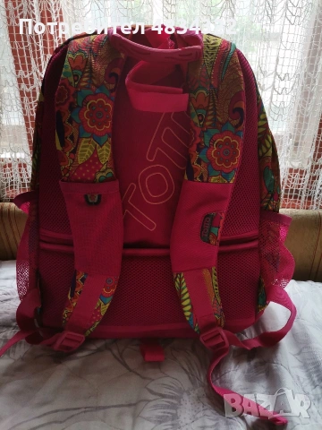 Голяма, дамска раница, снимка 2 - Чанти - 54797914