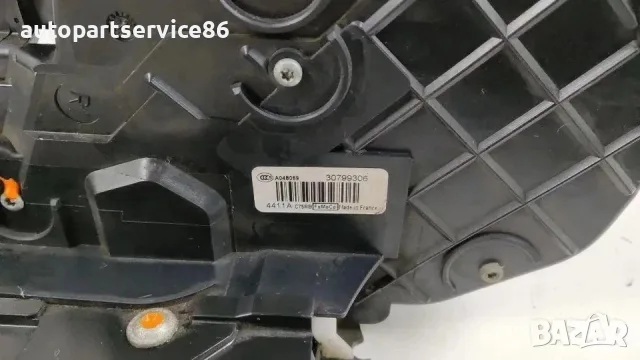 Механизъм за задна дясна брава на врата за Volvo XC60 2.4 TDI (2011) 30799306 OEM, снимка 3 - Части - 55654642