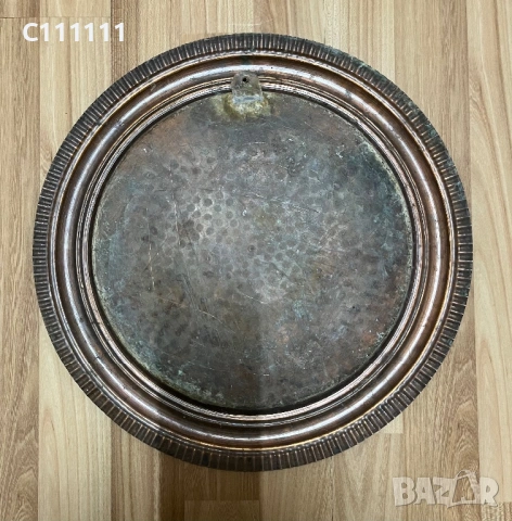 Месингов свещник и меден поднос, снимка 2 - Антикварни и старинни предмети - 54488476