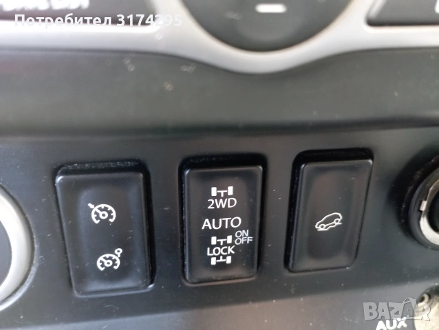 Renault Koleos 2.0 DCI 4x4, снимка 12 - Автомобили и джипове - 55047619