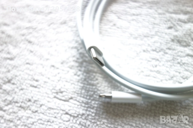 Оригинален кабел Apple Type-C към Lightning, снимка 2 - Оригинални зарядни - 54698054