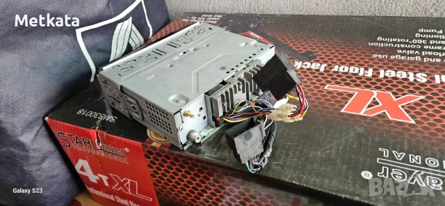 Pioneer DEH-4700DAB , снимка 2 - Ресийвъри, усилватели, смесителни пултове - 54282185