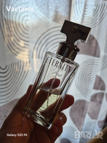 Calvin Klein Eternity Eau de Parfum за жени 50 мл, снимка 4 - Дамски парфюми - 53975395