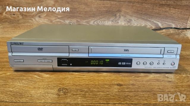 Видео и двд в едно. Sony SLV-D920E – Всичко в едно: Прецизно DVD качество и перфектен 4-глав VHS зву, снимка 3 - Плейъри, домашно кино, прожектори - 54561021